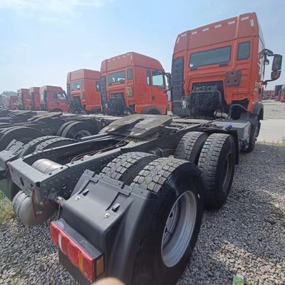 400 л топливный бак использованный Sinotruk HOWO 6X4 тракторный грузовик с и прогнозируемым сроком доставки