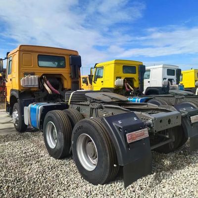 Сертификат GCC ZZ4257N3247E1H Heavy Duty HOWO 6X4 Тракторный грузовик с 400-литровым топливным баком