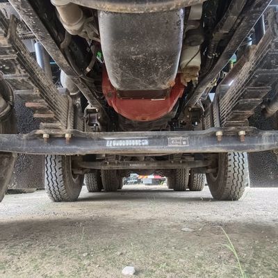 Углеродистая сталь 30 тонн Ouman 6X4 8X4 Дэмп-транспорт для производительности стандарта выбросов Евро 6