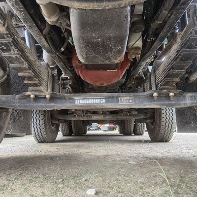 Сиденье с воздушной подвеской и 600L топливный бак Foton 8X4 Tipper для дальних поездок