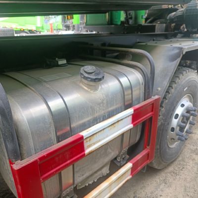 Учебное пособие для грузовика с горными отходами Ouman 30-40t 6X4 Дизельный транспортный грузовик для требований