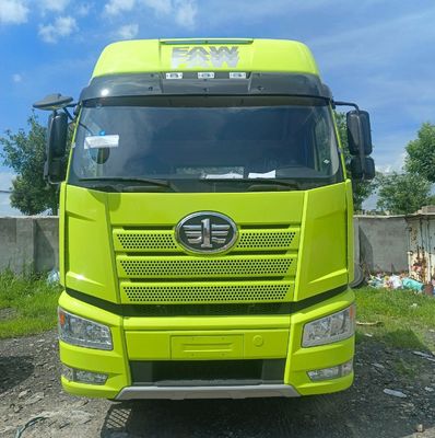 FAW Jiefang J6p420HP Дизельный 6X4 Тяжелый тракторный грузовик для буксировки полуприцепов Продвижение