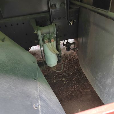 6 месяцев Послепродажное обслуживание Доступно Подержанный Sinotruk HOWO 6X4/8X4 Тяжелые грузовики