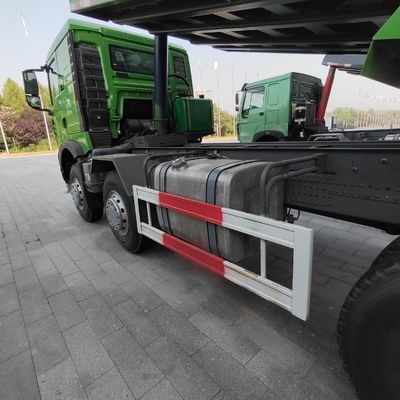 30-дневный возврат возврата Sinotruk 6X4 Транспортный грузовик продажа для добычи грузов