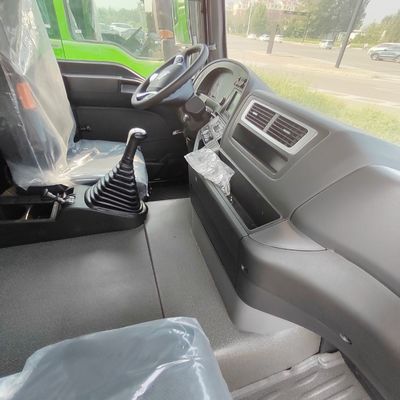 Sinotruk 10/12 Колесные грузовики Гидравлическое рулевое управление и стандарт выбросов Евро 5 Сейчас
