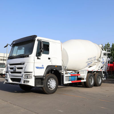 2m3 8m3 12m3 4X2 /6X4/8X4 Мобильный танковый грузовик HOWO Ручной дизельный грузовик Монтированный смесительный транспорт с CCC CE