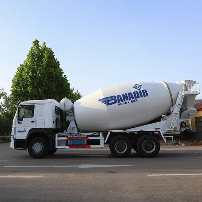 2m3 8m3 12m3 4X2 /6X4/8X4 Мобильный танковый грузовик HOWO Ручной дизельный грузовик Монтированный смесительный транспорт с CCC CE