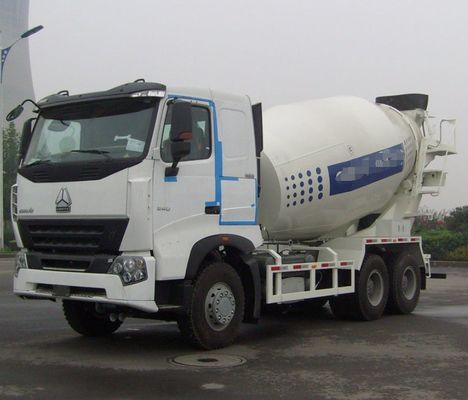 Шасси Sinotruk Прочный грузовой цементный смеситель с максимальной мощностью 400 лошадиных сил