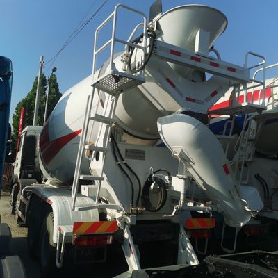 Полное оплата Sinotruk Шасси Бетонный смеситель с гидравлической силовой рулевой системой