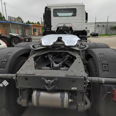 Подержанный трактор Sinotruk с грузовиком из углеродистой стали в хорошем состоянии