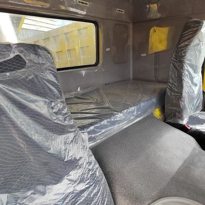 Стандарт выбросов Евро 3 Специализированный Sinotruck CNG тракторный грузовик 6X4 380/371/375/550HP