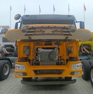 6×4 ручная трансмиссия 2024 Подержанный китайский транспортный автомобиль HOWO с топливным баком 1000 л