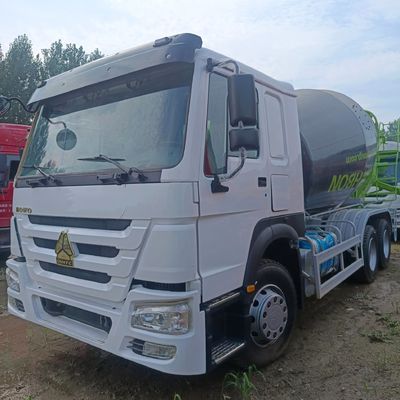 Euro 3 HOWO 12m3 380HP Классический бетономешальник с вспомогательным рулевым управлением