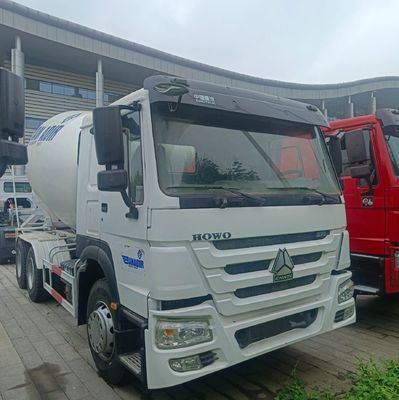 30Т полезная нагрузка Sinotruk Шасси 380HP Услужная бетономешалка с гидравлическим рулевым управлением