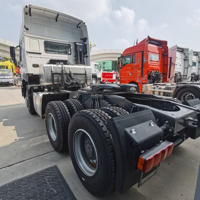 Тип ручной трансмиссии Sinotruk HOWO380 транспортное средство с наклоном для перевозки грузовых автомобилей в США