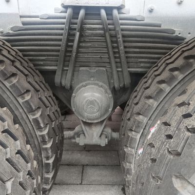 Автомобиль для смешивания бетона объемом 12 м3 с шасси Sinotruk и сертификацией ISO9000