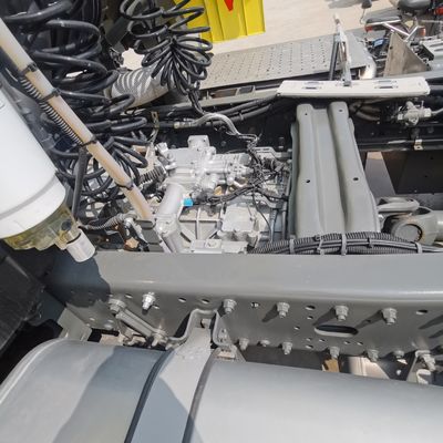 400 л топливный бак и сиденье воздушной подвески Sinotruck тракторный грузовик с подержанным сиденьем водителя