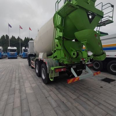 Использованное шасси Sinotruk Гидравлический цементный грузовик для смешивания дизельного топлива и многого другого