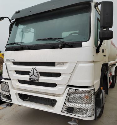 Sinotruk HOWO 6X4 грузовик для доставки воды в тяжелой конструкции с стандартом выбросов Евро 3