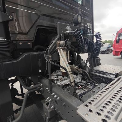 2024 Sinotruk Heavy Duty Off-Road Hydraulic Steering Mining Truck Высокая мощность двигателя