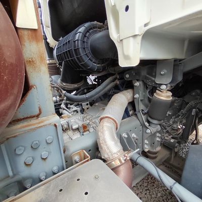 Использованный Sinotruck HOWO 6X4 CNG трактор грузовик грузоподъемность 31-40 т Сертификация шин GCC