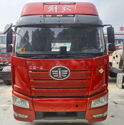 Sinotruk Chassis Liberation Jh6 Трактор 840 510 HP Транспортный грузовик для требований