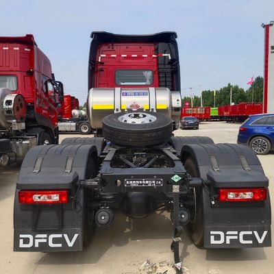 Дунфэнь Тяньлонг Газ 6X4 Трак с 580 л.с. мощность и размеры 7,81 м * 2,55 м * 3,96 м