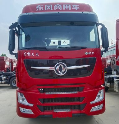 Тракторный грузовик на СПГ Dongfeng Tianlong для транспортировки на шасси Sinotruk