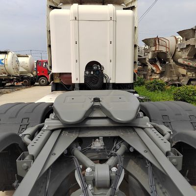 Подержанный Sinotruck HOWO 6X4 Тяжелый грузовик на СНГ для вашего транспортного решения