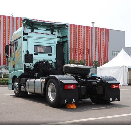 FAW Eagle 840 580 л.с. Тракторный грузовик 6*4/4*2/6*2 для ≤5 сидений и грузоподъемности 31-40 т