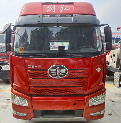 Экономично FAW Jiefang J6p Газовый 6X4 Транспортный грузовик с двигателем &gt; 8 л