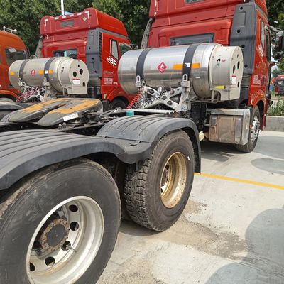 Продажи грузовика 6X4 с ручной трансмиссией и грузовиком из углеродистой стали