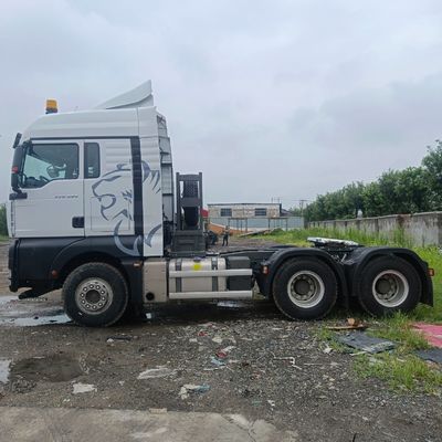 390 л.с. Тракторный грузовик Shandeka 6×4/4×2/6×2 Транспортное средство для пользы