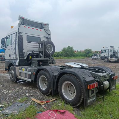Тяжелый грузовик Shandeka 371//375/390HP 6X4/8X4 10/12 Колесо Использованный грузовик с тяговой головкой