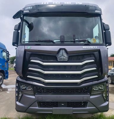 Шины 2024 Heavy Duty HOWO Max LNG540HP Транспортный грузовик с автоматической трансмиссией