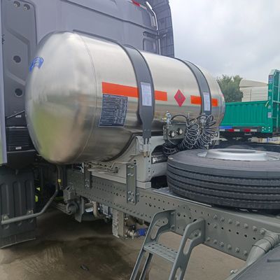 2024 HOWO 6X4/4X2LNG540HP Автоматическая трансмиссия тяга транспортный грузовик для продажи