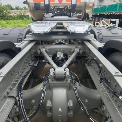 540 HP HOWO 6X4LNG Автоматическая трансмиссия трактор Транспортный грузовик с валютой США