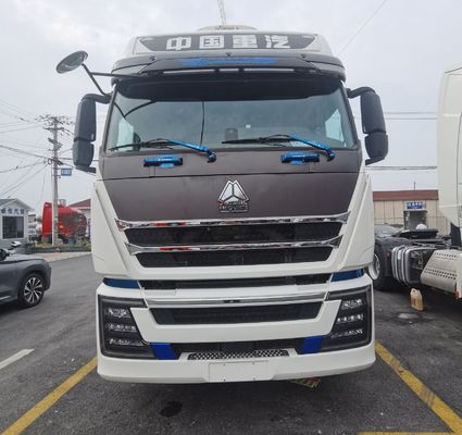 Количество ударов Четырехтактный Sinotruk HOWO 6X4 Тяжелый грузовик для тяжелых грузов