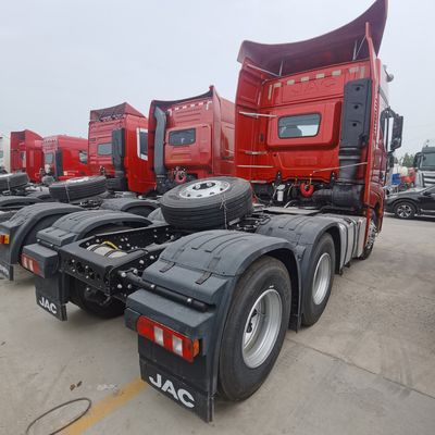 JAC 6X4 грузовик с 600L топливным баком безтрубные шины дизайн 351-450 л.с.